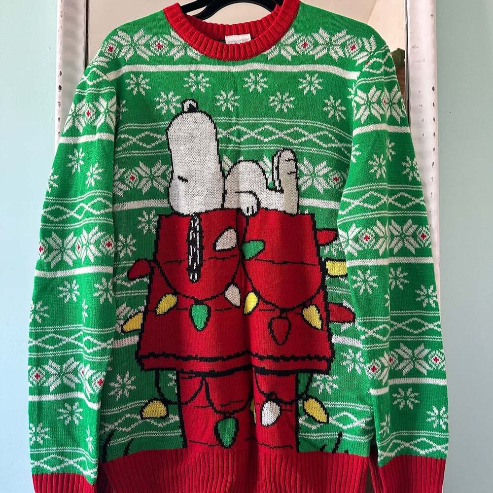 Peanuts Snoopy Christmas Sweater Size M 38-40 Green Ugly Holiday